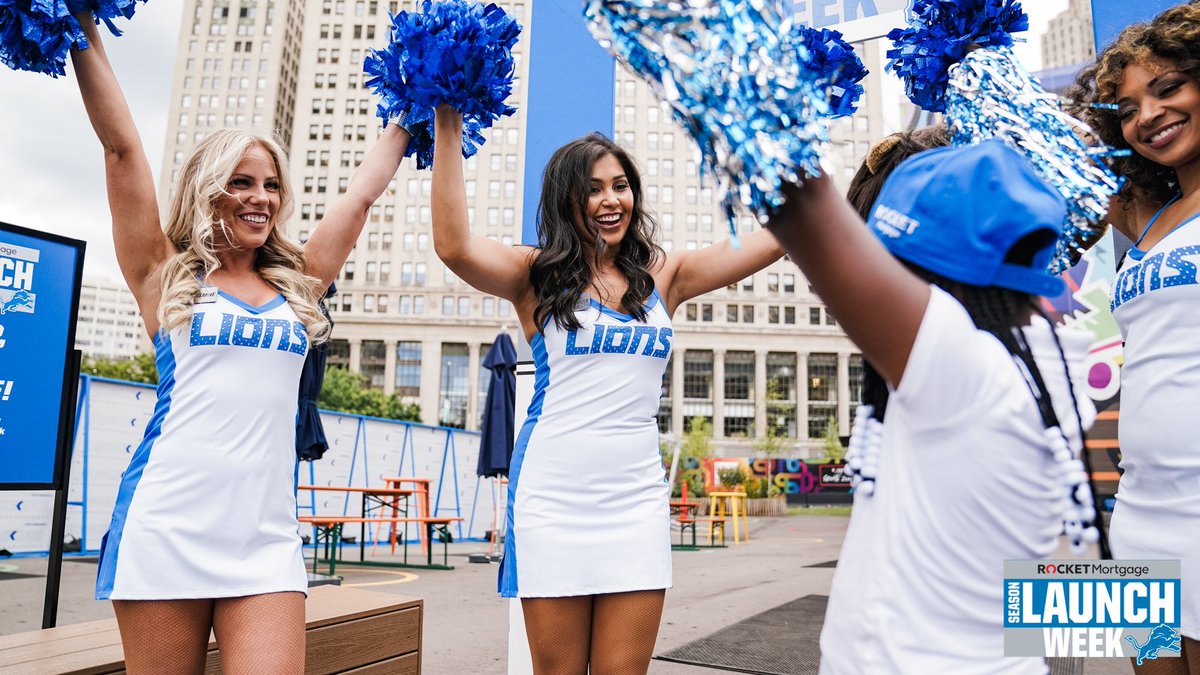 DETLionsCheer's tweet photo. Thanks to everyone who stopped by Monroe Street Midway last night for the Lions takeover as part of #SeasonLaunchWeek presented by @RocketMortgage! https://t.co/GGRnP5AT2s