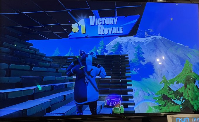 Watch ♥︎official_Hitomi♥︎'s leaked NSFW photo on TwXstars