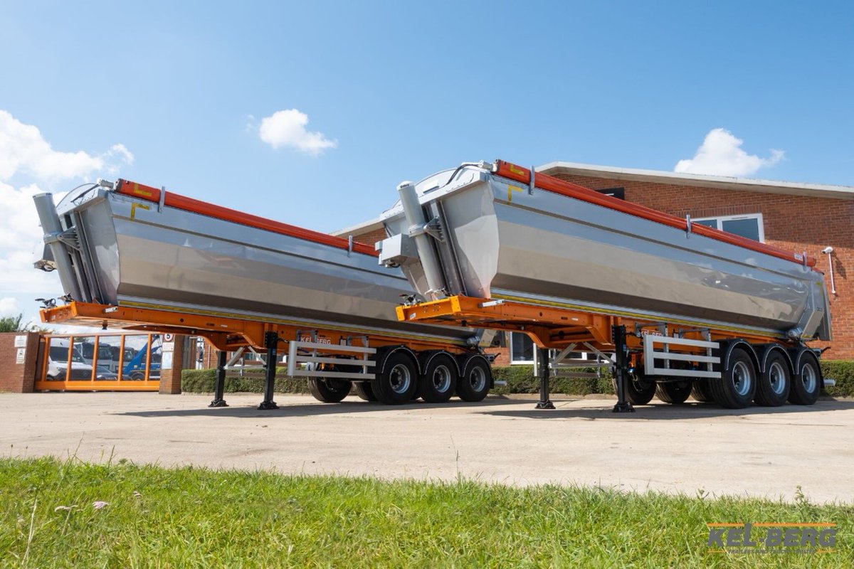 Ready to hit the road! 🛣️

Thomas Armstrong Group have purchased two Kel-Berg aggregate tipping trailers, fitted with Edbro CS17 front-mounted RAM.

Many thanks to Kel-berg and Thomas Armstrong group for their business.

#RoadReady #tippingtrailers #continuedsupport