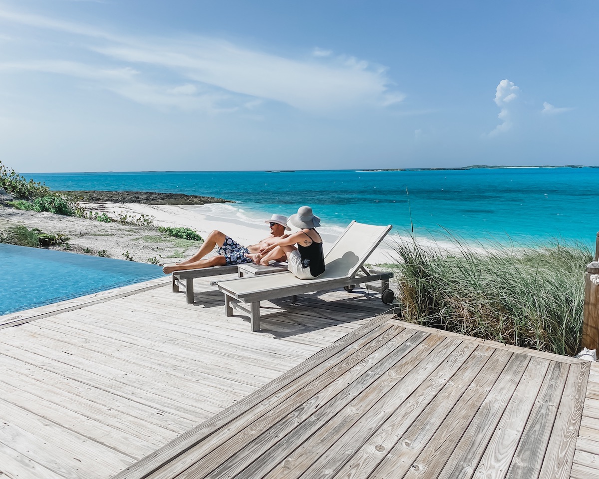 atomiclavender's tweet photo. Location is everything.  I know where I want to be...  💦🌴💙🇧🇸

How about you!? 

📍@thesalthouseexuma / IG 

#tgif #exuma #bahamas #exumadream #itsbetterinthebahamas #AtomicLavender #SocialMediaManager #DigitalStoryteller #Worlding #Photography #Life  #SrElderMillennial # ... https://t.co/CHkcMkVUxk