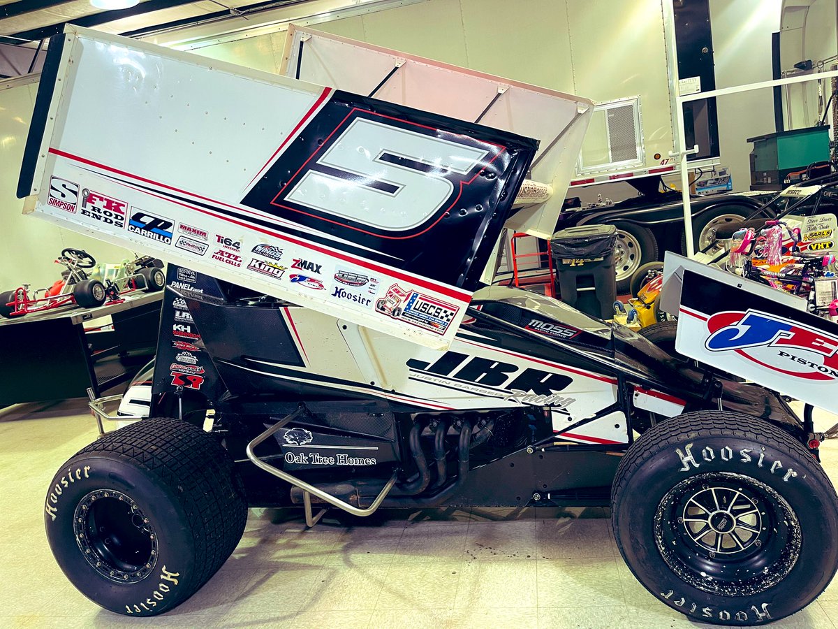 jrocket10 tweet media