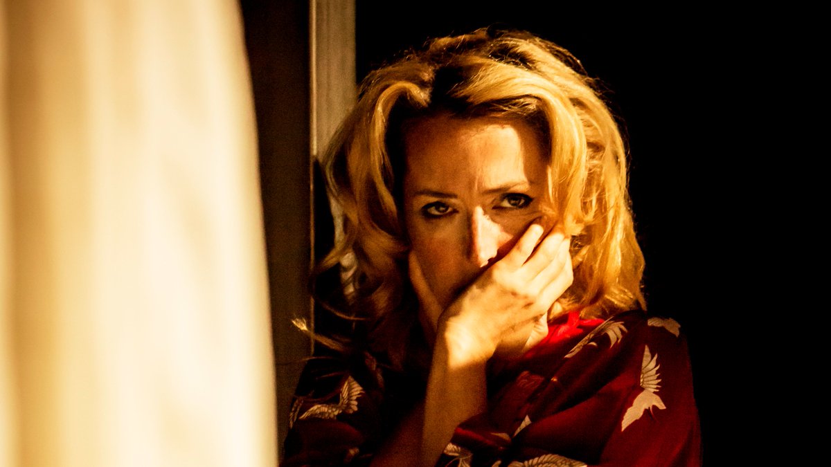 Tennessee Williams' #AStreetcarNamedDesire is now streaming worldwide on National Theatre at Home. 

The 2014 smash hit from <a href="/youngvictheatre/">Young Vic</a> features <a href="/GillianA/">Gillian Anderson</a> and <a href="/VanessaKirby/">Vanessa Kirby</a>. 

Well, we know what we're watching this weekend✅