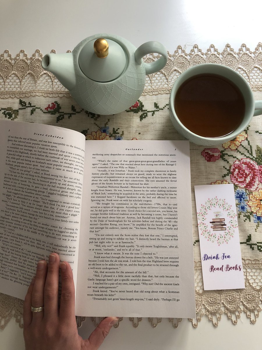 pamancerr's tweet photo. Hello! @Writer_DG from the first book of Outlander that Claire say that she missed the L’heure bleu cologne… which perfume did you get inspire from this? ♥️

I’m enjoying so much the book! https://t.co/48ISzBuhbu