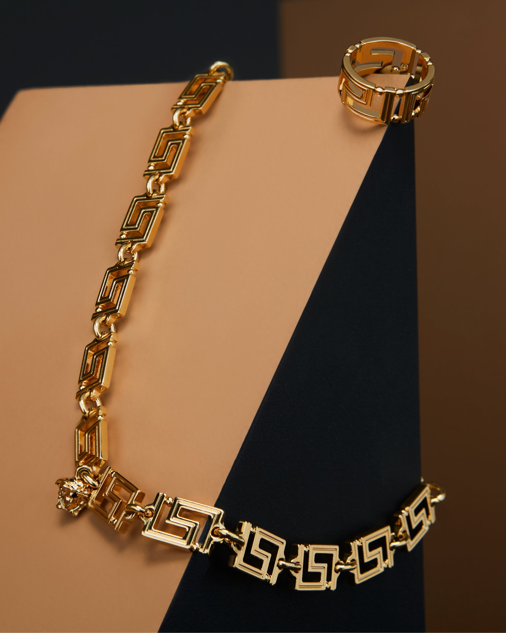 VERSACE シクネチャスキニシンス 78HAB5J0CDW00 909 10306254JH_14_f.jpg