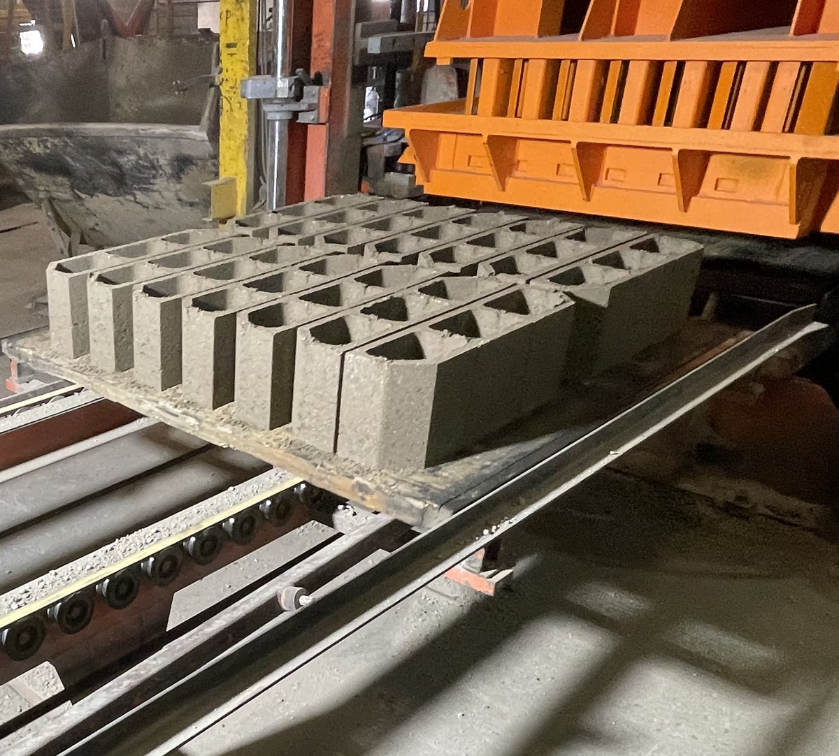 -Bovedilla rebajada de hormigón BHI15 para forjado unidireccional de nervio in situ.

-Bovedilla rebajada de hormigón BHP15 para forjado unidireccional de vigueta pretensada.

En <a href="/forjadosmarfe/">松原上课/松原上门/松原上门服务/松原外卖/松原外送员/松原外送媛/松原服务</a> seguimos esforzándonos por mejorar y satisfacer las necesidades de nuestros clientes.