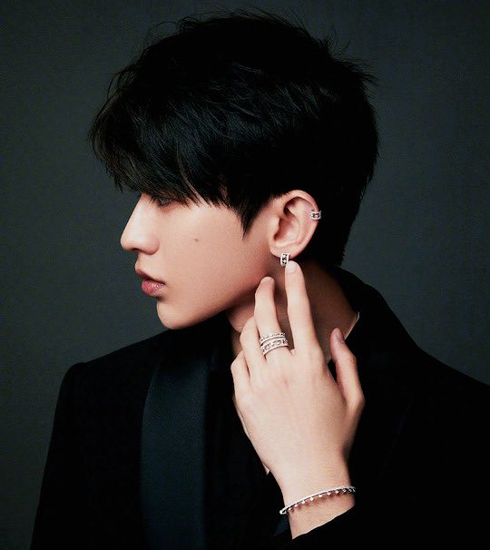 xukuncontent's tweet photo. — KUN
#蔡徐坤 #CAIXUKUN #xukun https://t.co/SdqNVqKyYy