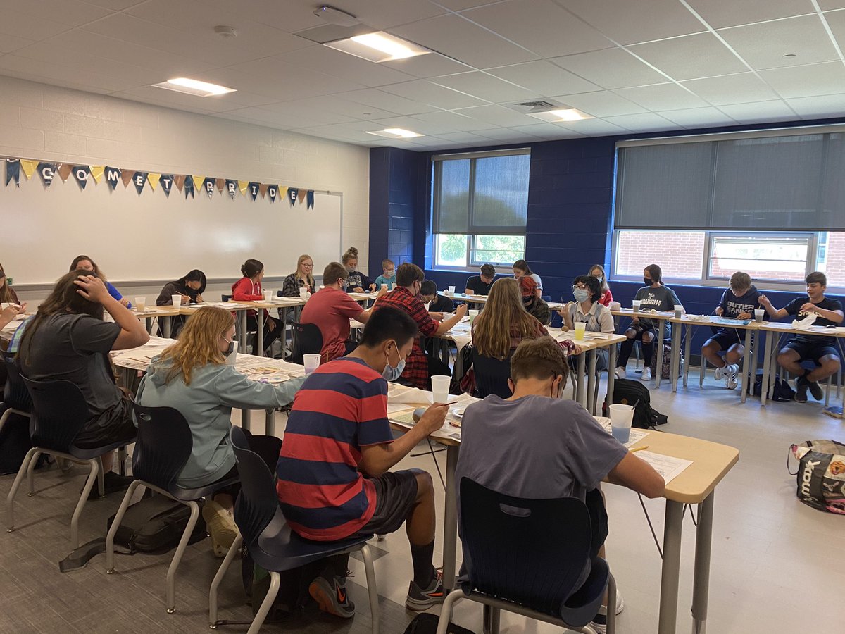 Lindsay Feger tweet media