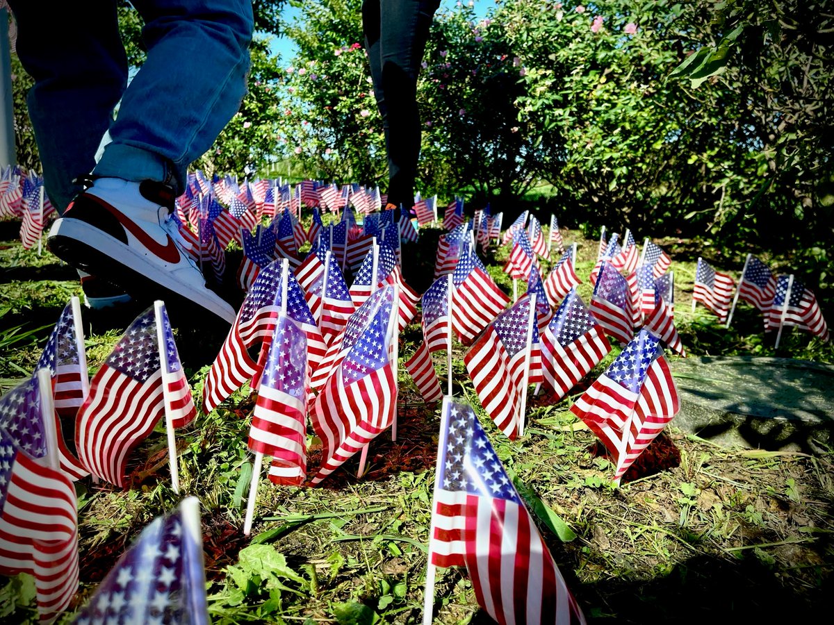 CSDDoverHigh's tweet photo. Our students placed America Flags outside to honor the 3,000 Americans that lost their lives during the 9/11 attack on our country 20 years ago.  #wewillneverforget #senatorpride https://t.co/xYKqAmcFb5