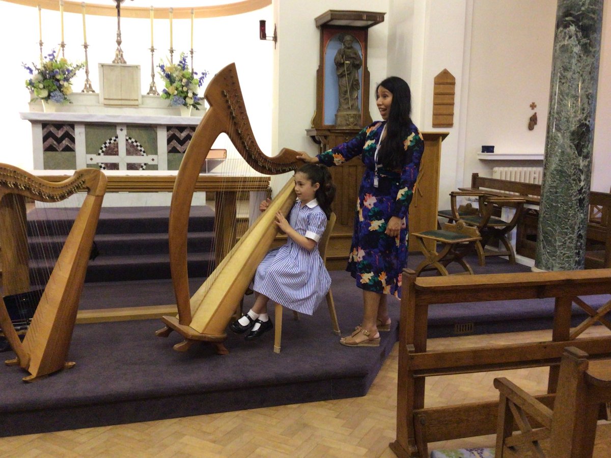 staugustinespmu's tweet photo. What a fantastic music taster day we had this morning. Thank you to our music teachers who demonstrated their instruments. Look out for an email this afternoon with info on how to sign up your daughter for musical instrument lessons 🎶 ⁦@staugustinesp⁩ https://t.co/Rb4RMgLU5n