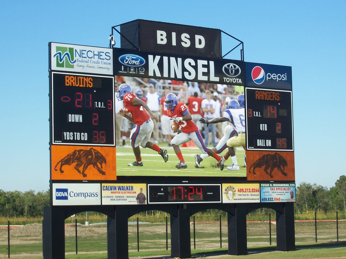 NevcoSports's tweet photo. The weather is cooling down and #FootballFriday is in full force! What a great time of the year!  Such a beautiful install at Beaumont ISD in Texas! Check out their movie night photo here: https://t.co/hkY70yzZ30 https://t.co/q8KEnzB8Uf