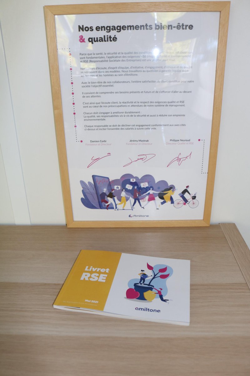 La Responsabilité Sociale des Entreprises et Amiltone, c’est une longue histoire d’Amour ! 

Retrouvez l'ensemble des engagements et actions déployés par Amiltone dans notre livret RSE ! 100% imprimé à partir de papier recyclé par EA Papyrus ❤️

📱➡️ hubs.li/H0WZ3fs0