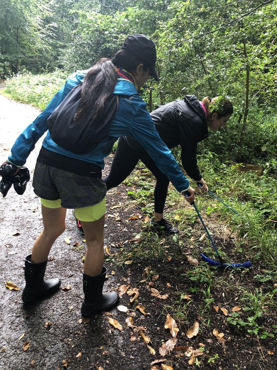 GoodGymSlough's tweet photo. A morning of #walking and #litterpicking at our #adoptapatch in #BlackPark @BCCountryParks 

4km and a bagful of rubbish collected 👏 https://t.co/sNnreHiQnx