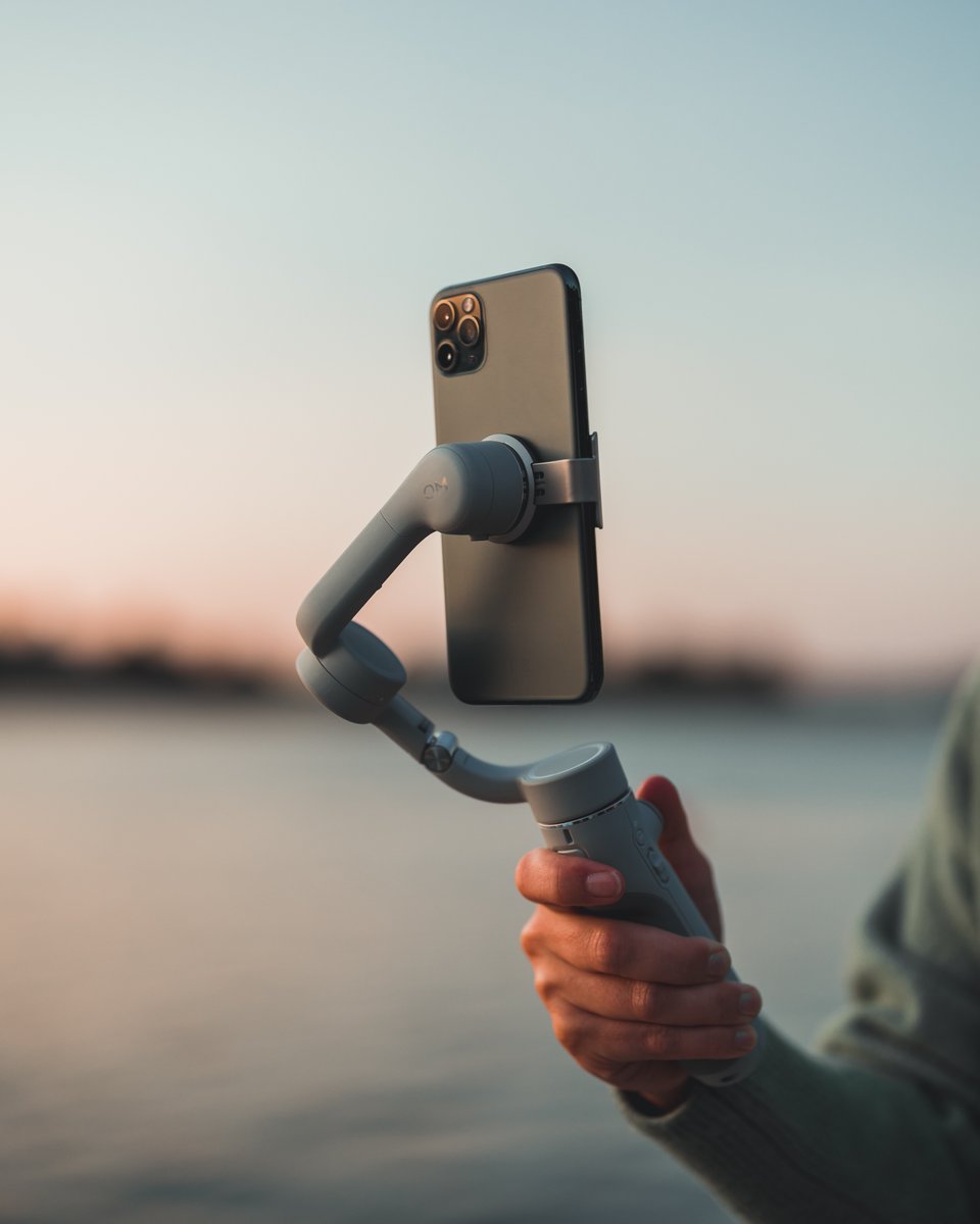 DJIGlobal's tweet photo. Go from taking calls to creating buttery-smooth videos in seconds with DJI OM 5 🎬

Learn More: https://t.co/XVZ8PIAvWD

📸: @CunodeBruin https://t.co/KfvpZH8LCR