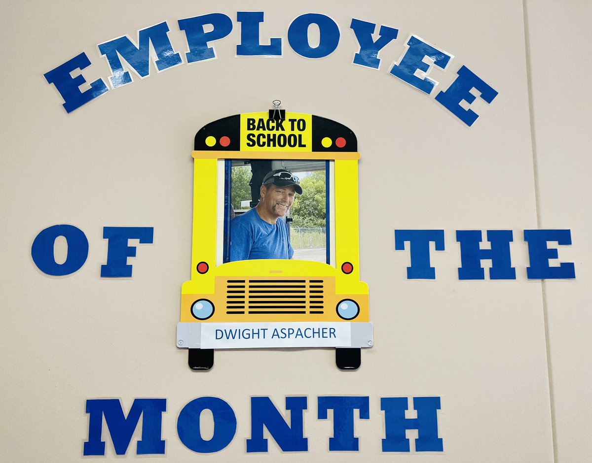 All of our drivers are AMAZING but THANK YOU Mr. Aspacher Bus#25 for being a little extra special this month ! #PanthersAreEPIC <a href="/BoroPantherNews/">Springboro Schools</a>