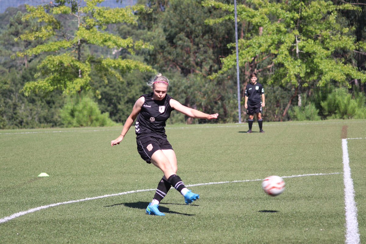 “It's important to remember you're more than just an athlete." 💪

<a href="/ucfb/">University Campus of Football Business</a> graduate <a href="/Stix_Official_9/">Georgia Stevens</a> discussed signing for top Portuguese side <a href="/VilaverdenseFC/">Vilaverdense FC ⚪</a>, how women's football is changing &amp; why gaining an education helped her on and off the pitch...

👉 bit.ly/3BMdtSw