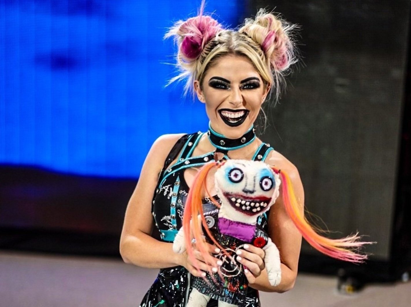 Alexa Bliss Fanpage on Twitter "Book at any WWE's