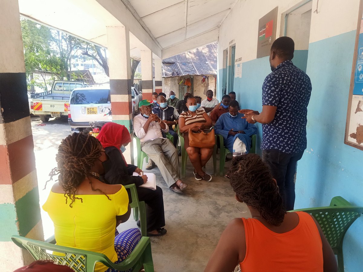 SustainaBizKe's tweet photo. To achieve a #circulareconomy, we believe in engaging all stakeholders and in community involvement. Today, the @SustainaBizKe team held talks with Tudor Community Elders on proper #wastemanagement in @MombasaCountyKe. This is part of our #COASTProject waste to value campaign. https://t.co/OwwHhkhw58