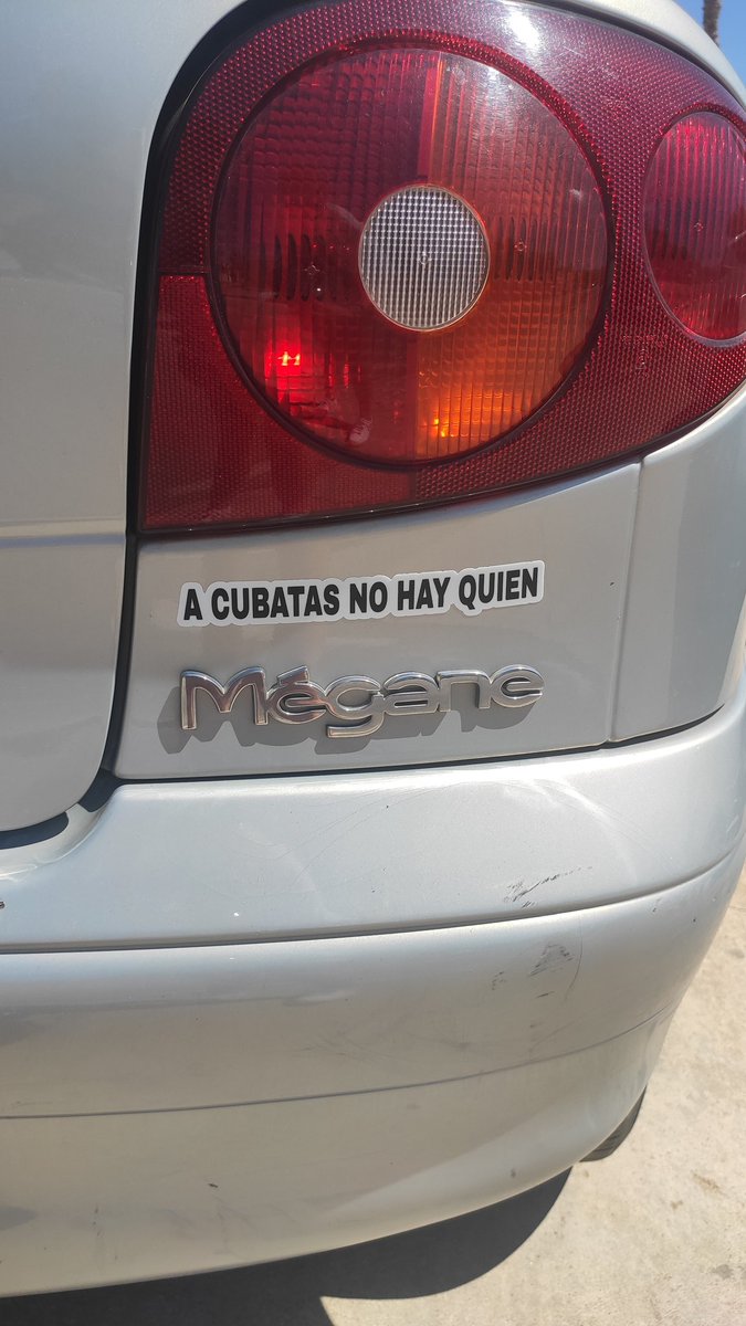 adri_fdezl's tweet image. Gracias Noelia es lo q le faltaba a mi vida