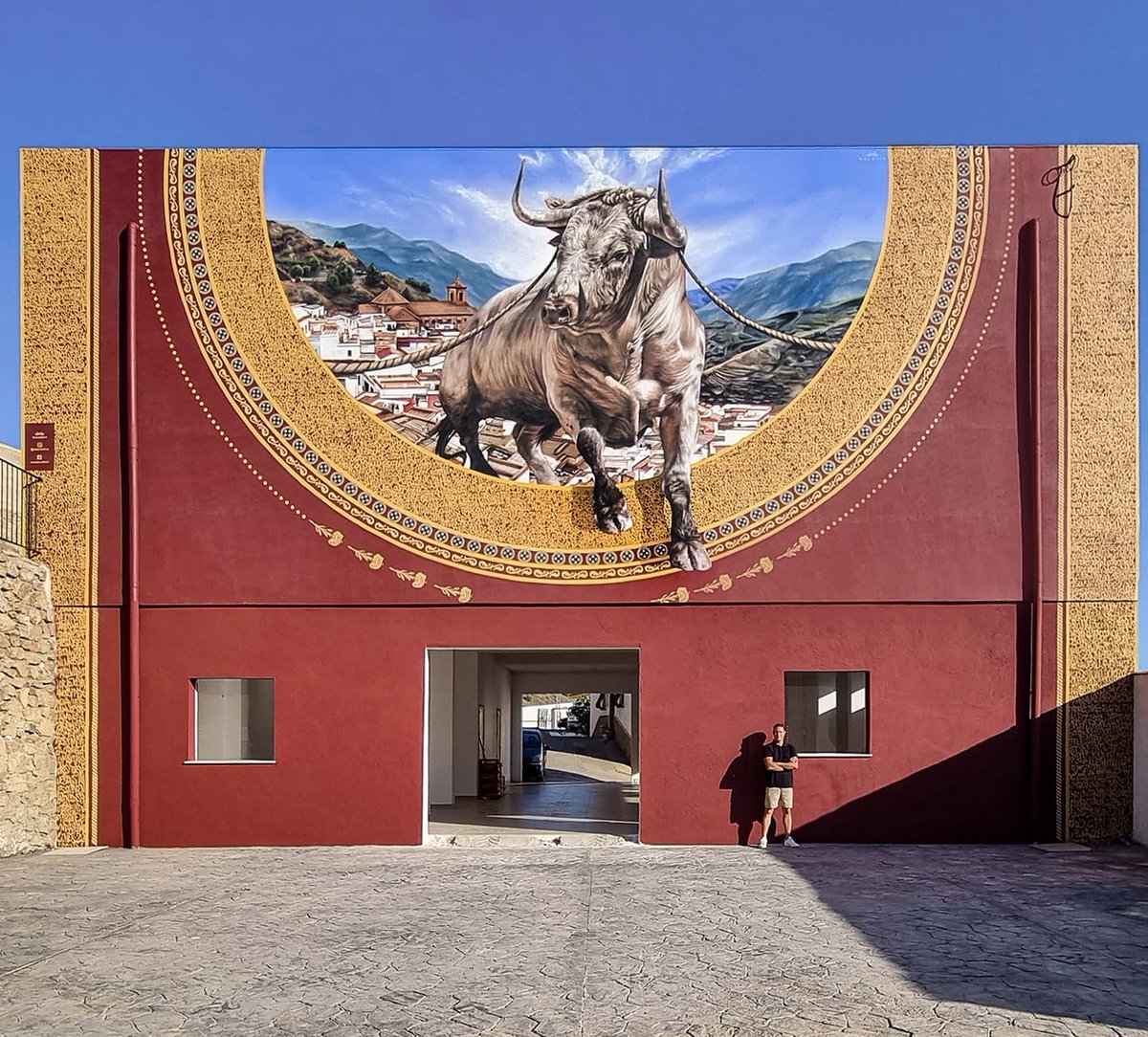 FETorodeCuerda's tweet photo. Precioso mural el realizado por  Dani Moxaico  al Ayuntamiento de Ohanes y a la Diputación de Almería🌟 🌟 🌟 .

#Ohanes #SanMarcos #torodecuerda #toro #TorodeCuerdaTorodeVida https://t.co/7knMr4l4VN