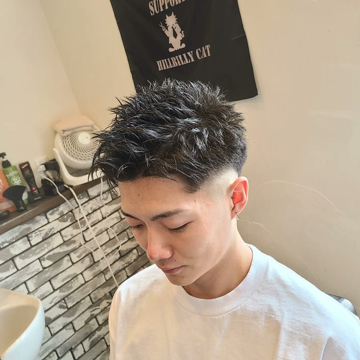 Hillbilly Cat Toshi ローフェードのショートスパイキースタイル スキンフェード バーバースタイル 髪型技術 ファッション アメカジ 木更津美容室 木更津床屋 フェードカット メンズ髪型 君津美容室 メンズショート 刈り上げ 富津美容室 Hillbilly Cat Toshi ローフェードのショートスパイキースタイル スキンフェード バーバースタイル 髪型技術 ファッション アメカジ 木更津美容室 木更津床屋 フェードカット メンズ髪型 君津美容室 メンズショート 刈り上げ 富津美容室