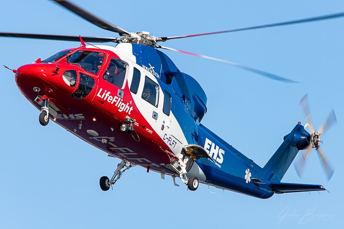 galen_m_b's tweet photo. Air ambulance week #ornge #ehslifeflight #Paramedic https://t.co/uopPmtranJ