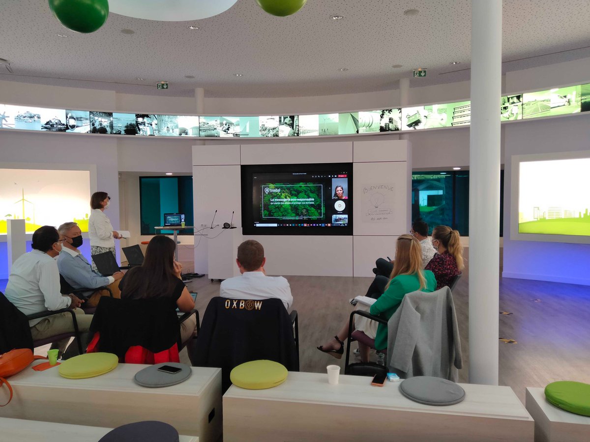 Le_Poool's tweet photo. Ce matin #ClubInnovation des partenaires du Poool chez @SmileSmartGrids !😄
Rencontre autour de la #sobriéténumérique : 
pitch de Treebal, @groupe_okwind, @Earthency2, @reacteam, Pipop, Cymind et présentation de la #DigitalTech2021 dont le thème sera l’#innovationvertueuse.🚀 https://t.co/4BiaRwoISt