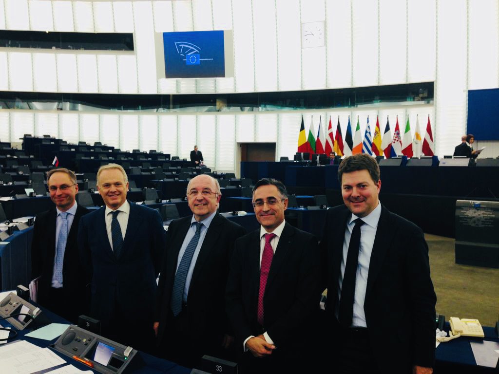 Umberto GAMBINI 🇪🇺🏴🇪🇺🇮🇹🇪🇺 tweet media