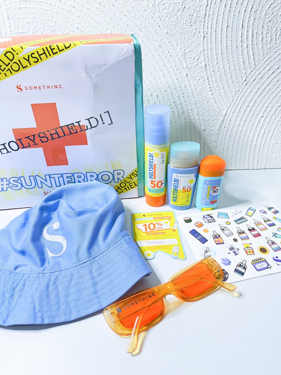 naaazzzs's tweet photo. HOLYSHIELD!!!! #SUNTERROR Btw ini topi sama kacamatanyaaa lucuuu bangettt๐๐ญ
Aku update reviewnyaaa menyusull yaahhhhh โก https://t.co/YSCwRKe0SC