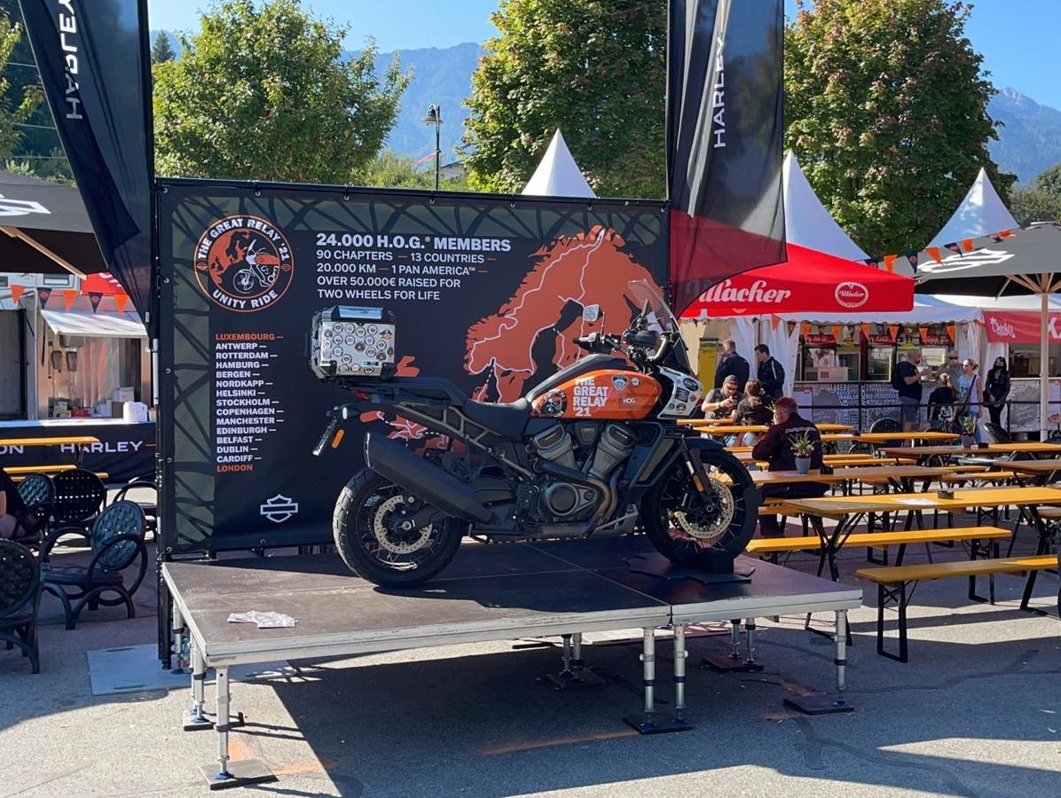 2WheelsforLife's tweet photo. #TheGreatRelay21 ride may have finished, but the special @HarleyDavidson Pan America has carried on all the way to #EuropeanBikeWeek 😎

Learn all about the ride 👉 https://t.co/PX6wl0izor

#HarleyDavidson #TwoWheelsForLife #motorcyclessavelives https://t.co/3iZnXpgsCC