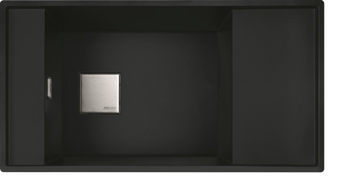 kitchensreview's tweet photo. Black is back! Franke has introduced a new Matt Black finish to its Fresno Fragranite sink... https://t.co/mIZCS3ewu2 @FrankeUK #sinks #undermountsinks https://t.co/irXrVYPJdR