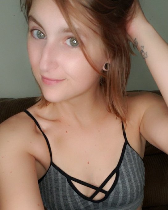 Well well well. It's Friday, let's see how spicy things can get https://t.co/4EoC2MrOXl<a href="/tag/brunette"class="tags"><span>#brunette</span></a><a href="/tag/green"class="tags"><span>#green</span></a><a href="/tag/music"class="tags"><span>#music</span></a><a href="/tag/happy"class="tags"><span>#happy</span></a><a href="/tag/glam"class="tags"><span>#glam</span></a><a href="/tag/sexy"class="tags"><span>#sexy</span></a><a href="/tag/blackandwhite"class="tags"><span>#blackandwhite</span></a>