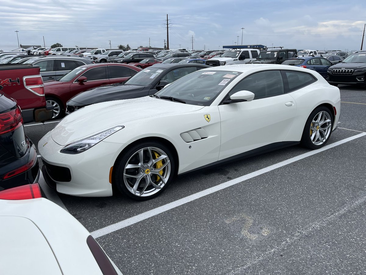 georgeLEKASjr's tweet photo. Checking out some super clean exotics at Manheim Auto Auction in PA. Some rare rides out here https://t.co/DtQYKPwy1P