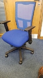 RichardsChairs's tweet photo. Is your chair as comfortable on Friday as the beginning of the week? #uksmallbiz --our's are @RichardsChairs @87Retweet @summitchairs  please RT @TimmyJJames @GusGurney1 https://t.co/iyRsfLgkde