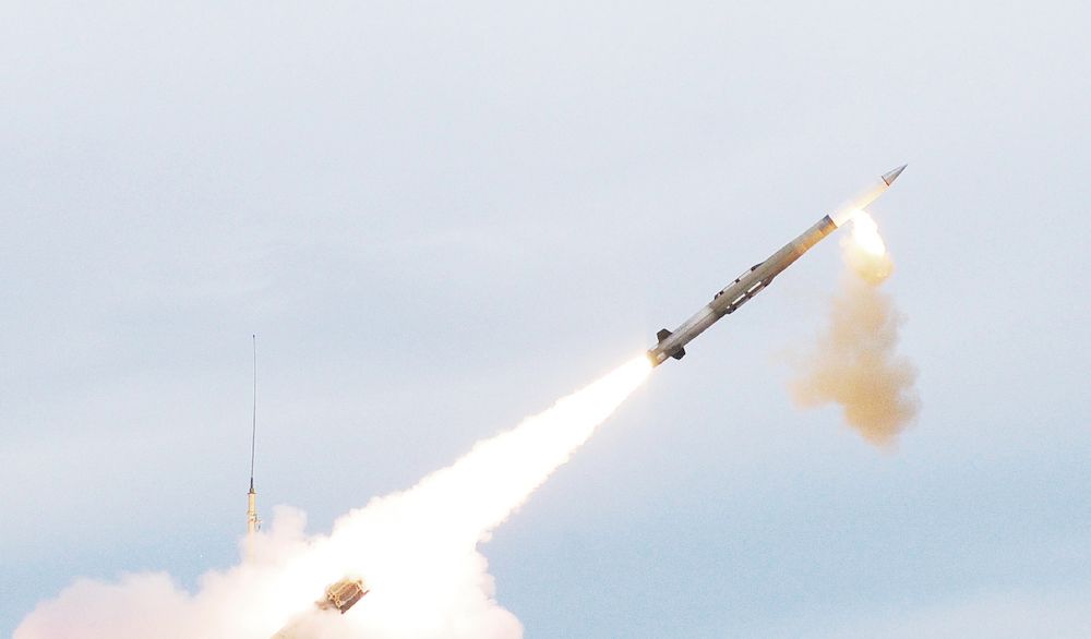 DefenseAdvance's tweet image. The #Netherlands has purchased @LockheedMartin’s PAC-3 Missile Segment Enhancement #interceptors with dual-pulse solid rocket motors that provide increased performance in altitude and range.

Further details: bit.ly/2XeNqoj

#airdefense #missiledefense