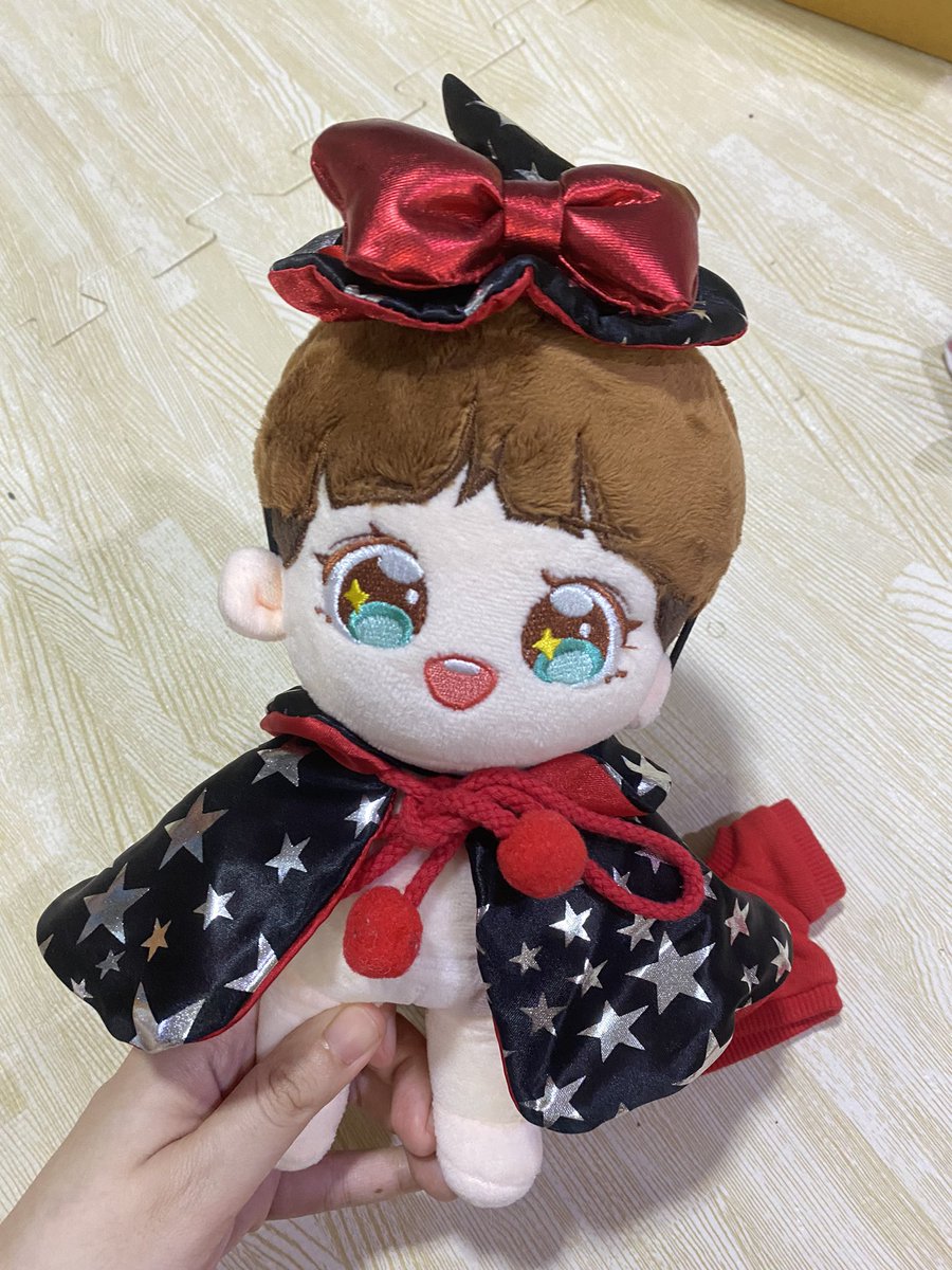 fluffyguin's tweet photo. #พร้อมส่ง ชุดตุ๊กตา 20cm 

เซ็ทหมวก+ผ้าคลุม 140
เซ็ทกระโปรง ฟ้า/แดงอมส้ม เซตละ 165

มือ2 สภาพดีมาก 
#ชุดตุ๊กตา15cm #ชุดตุ๊กตา20cm #ชุดตุ๊กตาพร้อมส่ง #ชุดตุ๊กตา #พี่กวิ้นพร้อมส่ง https://t.co/TIiPwQq2Zs