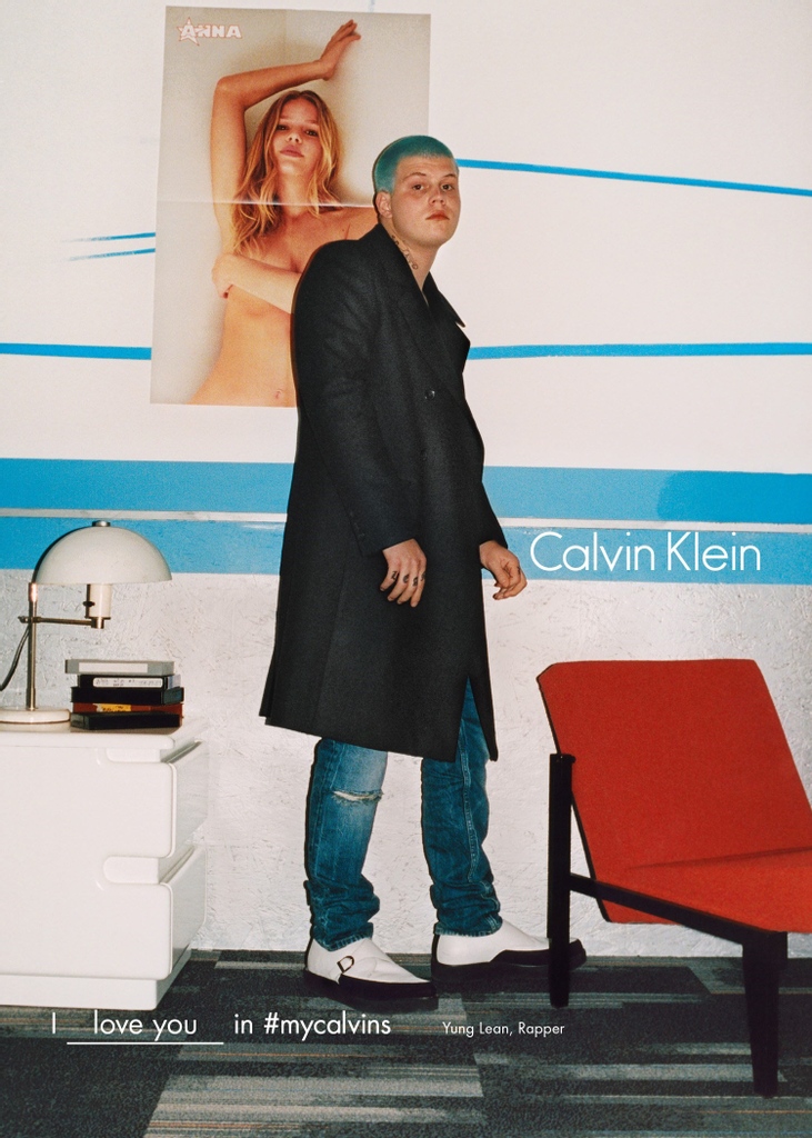 PigsAndPlans's tweet photo. Frank Ocean, Young Thug, and Yung Lean shot by Tyrone Lebon for Calvin Klein's AW16 campaign.

Kate Moss, Grace Coddington, Henry Rollins, Bella Hadid, Selah Marley, Zoë Kravitz, Margot Robbie, Keith Ape, and Tommy Genesis also appeared in the campaign. https://t.co/mWZMnZhM9L