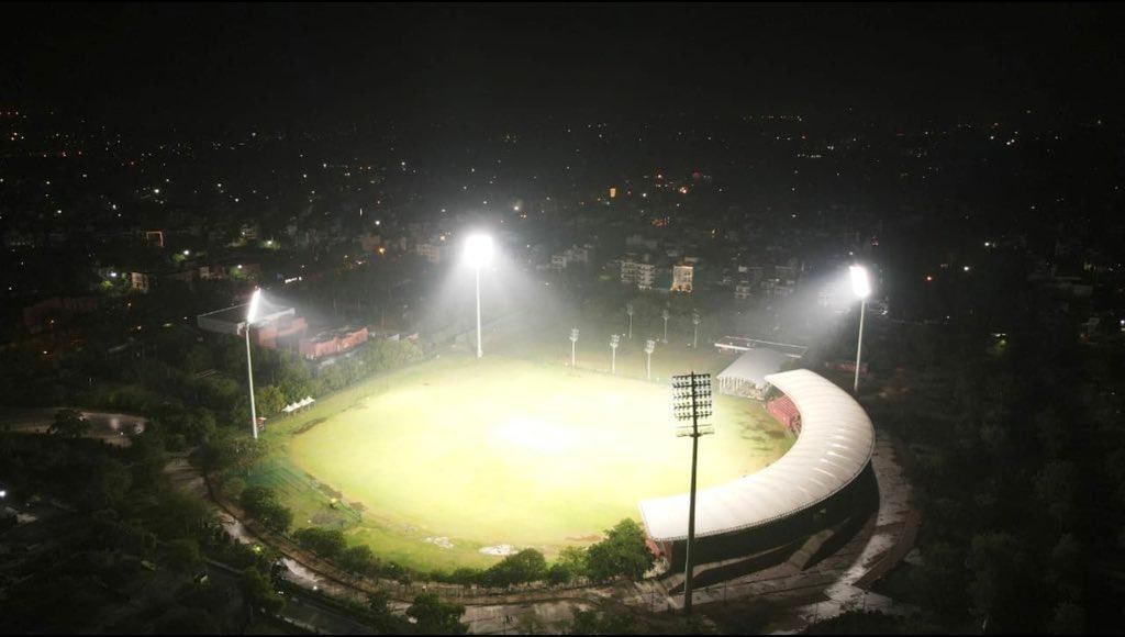 I PROMISE TO DELIVER! 🇮🇳

World Class Stadium ready at Yamuna Sports Complex! East Delhi Cricket League to start very soon! #DelhiNeedsHonesty