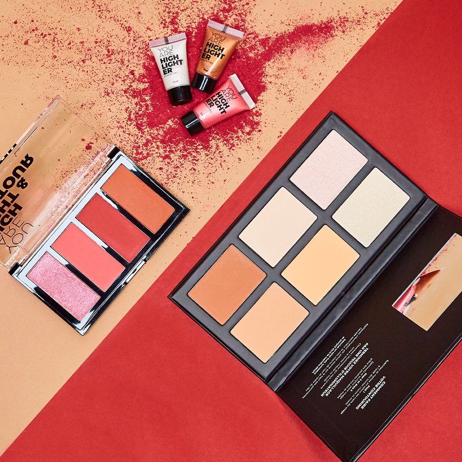 YOU ARE COSMETICS DIT NON AU MAKEUP TROP CHER ✌ De jolies réductions ❤️ rien que pour vous à découvrir par ici youarecosmetics.com/maquillage/sup….