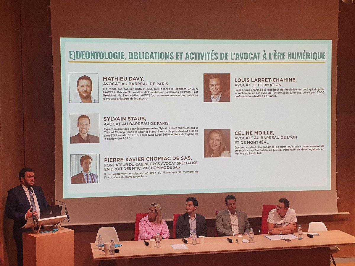 ÉVÉNEMENT
La Journée du #numérique : déontologie, obligations et activités de l'#avocat à l'ère numérique. Un débat animé par Celine Moille <a href="/matOdavy/">Mathieu Davy</a>  Sylvain Staub Pierre Xavier Chomiac de Sas et <a href="/l_larretchahine/">Louis Larret-Chahine</a> <a href="/ClubAvotech/">Avotech</a>  <a href="/LaLoiDesOurs/">LaLoiDesOurs</a>