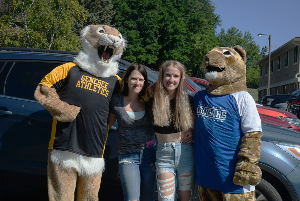 GCC_Admissions's tweet photo. It's been 1 week since we welcomed you all to the start of the Fall 2021 semester - it is SO GOOD to have you here!

See more: https://t.co/XQ8PVev10s 

#gccstudentsuccess https://t.co/tHkf757fKz