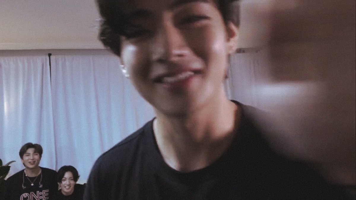 taeteland's tweet image. i miss you taehyung