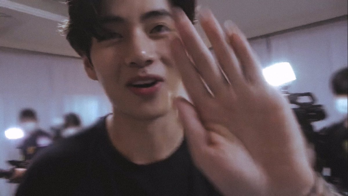 taeteland's tweet image. i miss you taehyung