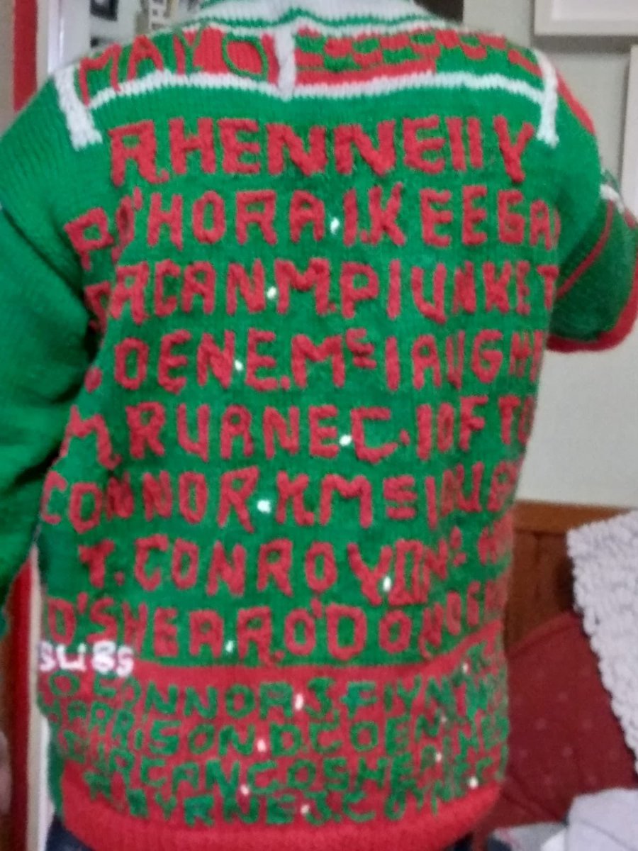 patneedham22's tweet image. #allirelandfinalready I have my geansai now just need two tickets please @MayoGAA @LouisburghGAA @TG4TV @RTEgaa #nannymaryknitter