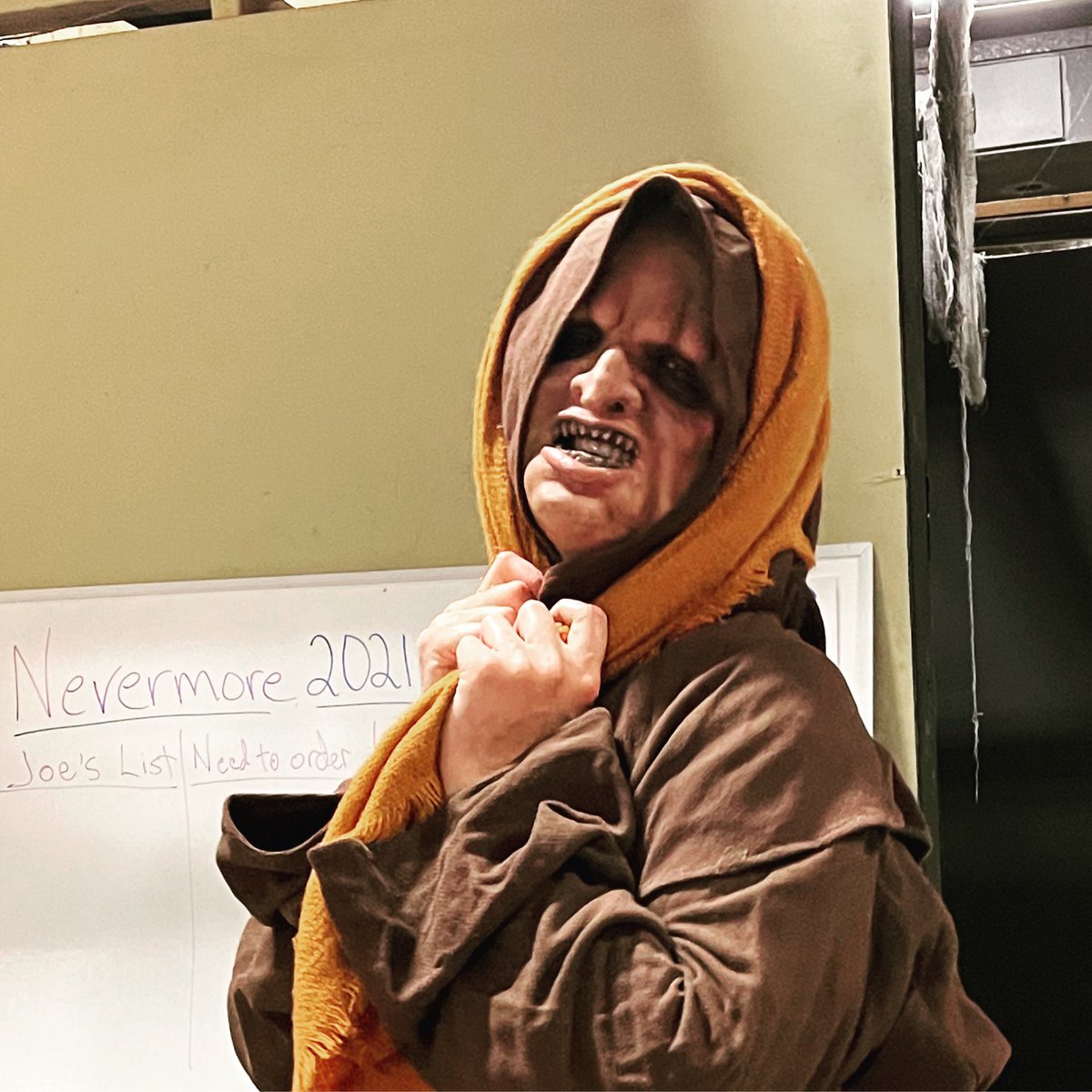 nevermorebmore's tweet photo. The feel when October is only 3 weeks away 🎃
#Halloween #TheNevermoreHaunt #GetSpooky https://t.co/nECJdbKuqq