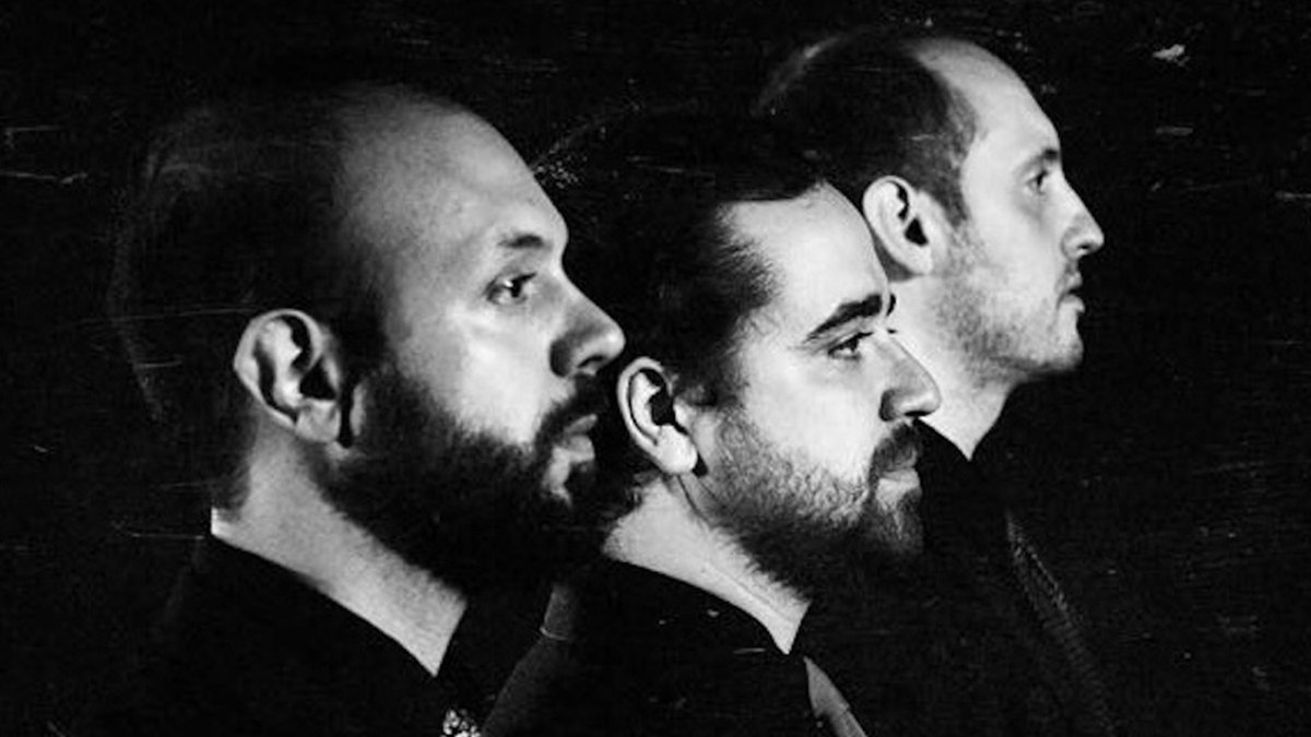 New Single - mailchi.mp/465abb9576c2/n… open.spotify.com/track/4FCVVmbR…