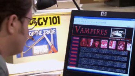 OfficeMemes_'s tweet photo. Going to tell my kids this was twilight https://t.co/2OUQbUX1Fl