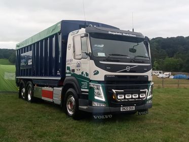 ThomasHardieUK's tweet image. @DN_Clitheroe kindly shared with us a selection of pictures taken at Barnard Castle Truck Show which they attended during the bank holiday weekend. We're told that the trucks prompted lots of interest and positive comments from onlookers. @VolvoTrucksUK