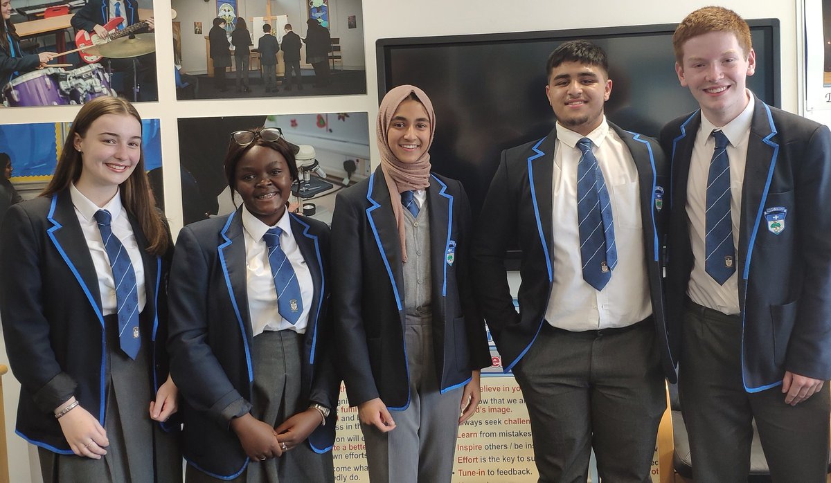 HolyroodSec's tweet photo. Delighted to announce our Head Boy is Saim Qamar and Head Girl is Maryam Shazad and Deputy Head Boy is Ronan Peacock and Deputy Head Girls are Tafara Ziyenge and Morgan McDougall! Outstanding ambassadors for our school voter for by our community! #leadersofchange #hocvince https://t.co/byP8LksXDc