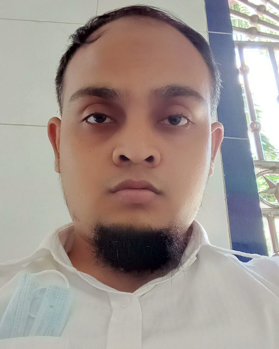 sayfulislam752's tweet photo. জীবন তো একটাই কিন্তু বাস্তবতা এমন ভাবে আঁকড়ে ধরে যেখানে আবেগ মাটি চাপা ���রে যায়। 
বিশেষ দ্রঃ মন থেকেই চাই আবেগকে মাটি চাপা দিতে। https://t.co/Emk6HyiWTv