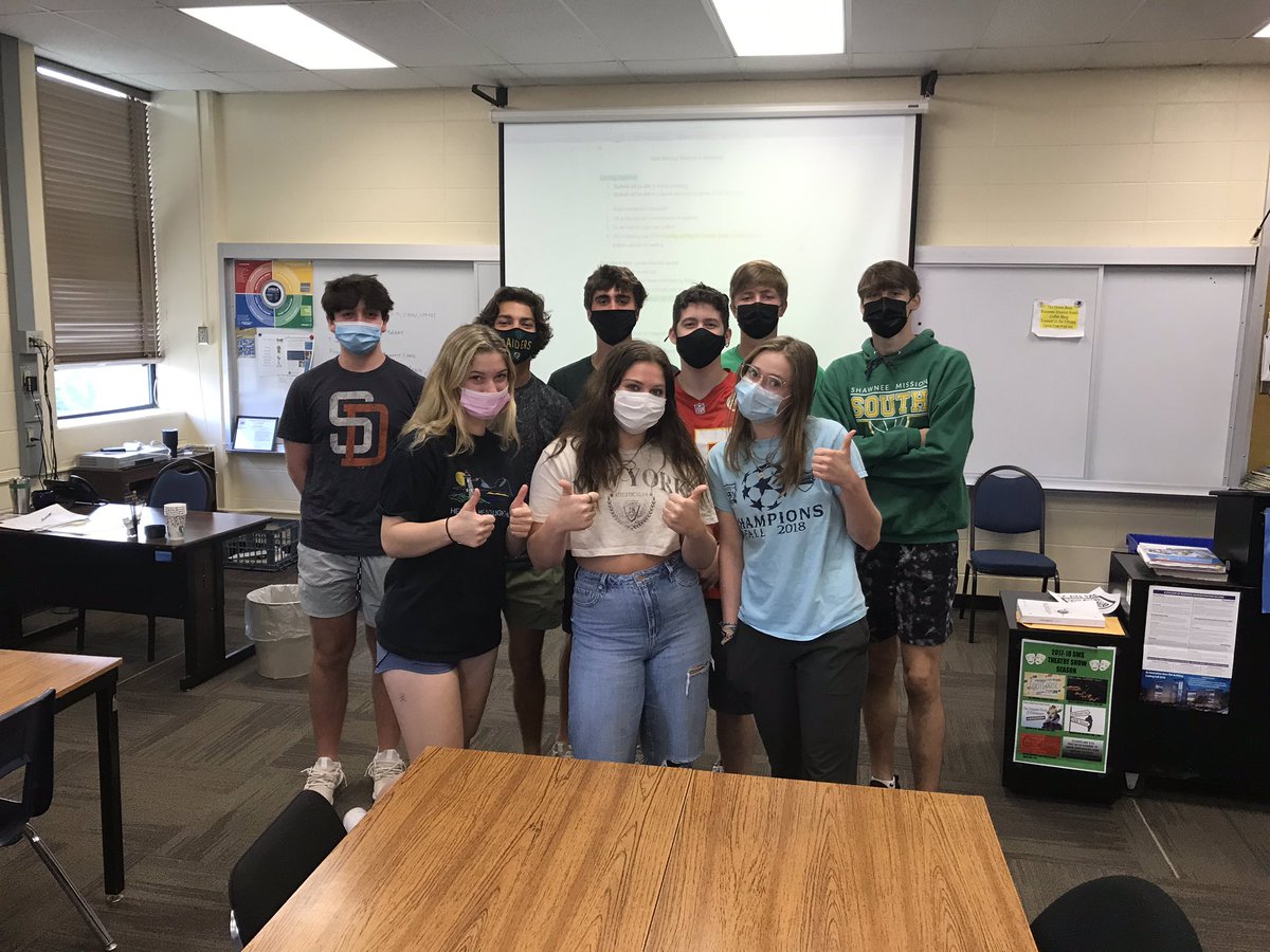 SMS Green Bean (@smsgreenbean) on Twitter photo Yo, this group has been rocking it at the Green Bean! Through the first 4 weeks they are $146 over our goal! Great work team! <a href="/SMSouthTDain/">Dr. Todd Dain</a> <a href="/theSMSD/">SM School District</a> <a href="/SMSD_CTE/">SMSD Career & Tech Ed</a> Yo, this group has been rocking it at the Green Bean! Through the first 4 weeks they are $146 over our goal! Great work team! <a href="/SMSouthTDain/">Dr. Todd Dain</a> <a href="/theSMSD/">SM School District</a> <a href="/SMSD_CTE/">SMSD Career & Tech Ed</a>